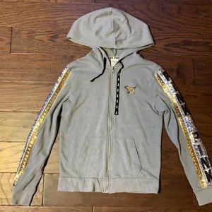 zip up hoodie